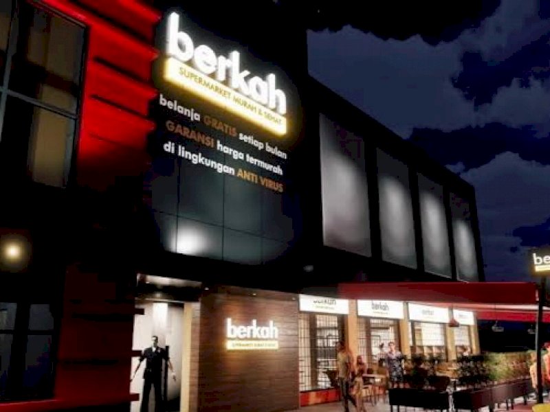 Toko Berkah Supermarket di Jalan Boulevard, Makassar. 