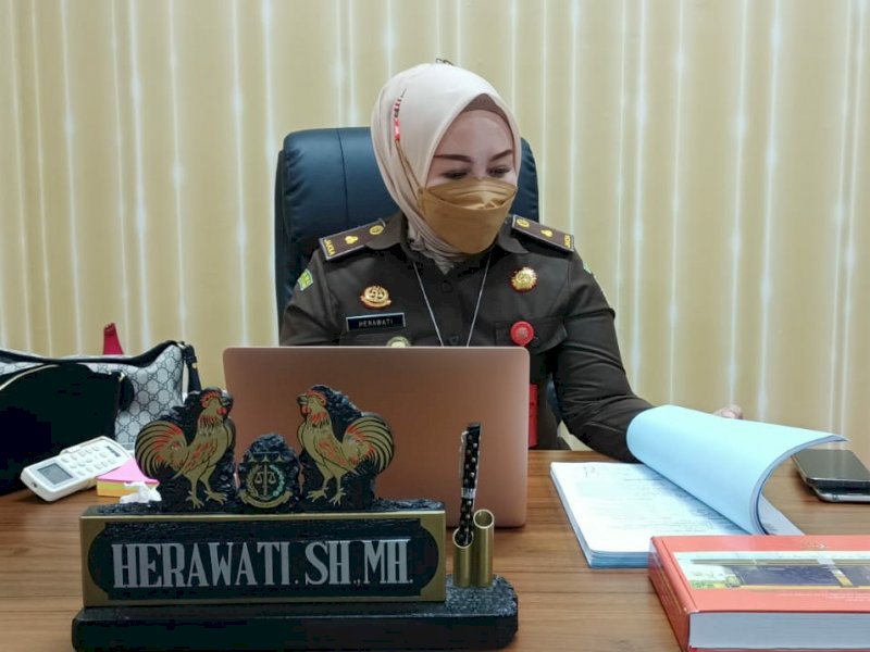 Kasi Narkotika Tindak Pidana Umum Kejati Sulsel, Andi Herawati mengatakan dua tersangka Kepemilikan 8 kg sabu akan segera disidangkan. (Ist)
