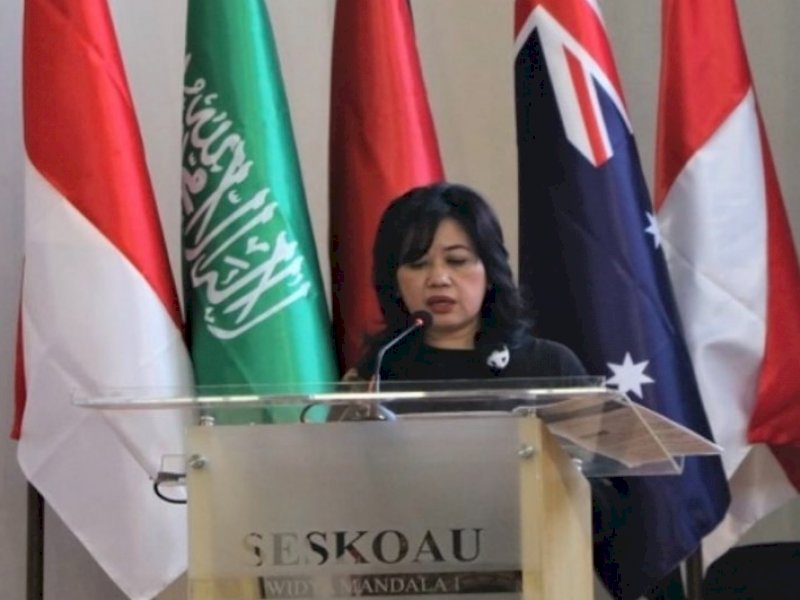Pengamat intelijen dan terorisme Susaningtyas Nefo Kertopati singgung banyak sekolah yang bermashab pada Taliban dan memperbanyak bahasa Arab (int)