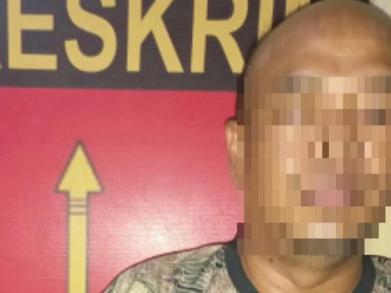 Pelaku penganiayaan seorang Mahasiswa di Makassar saat diamankan. 