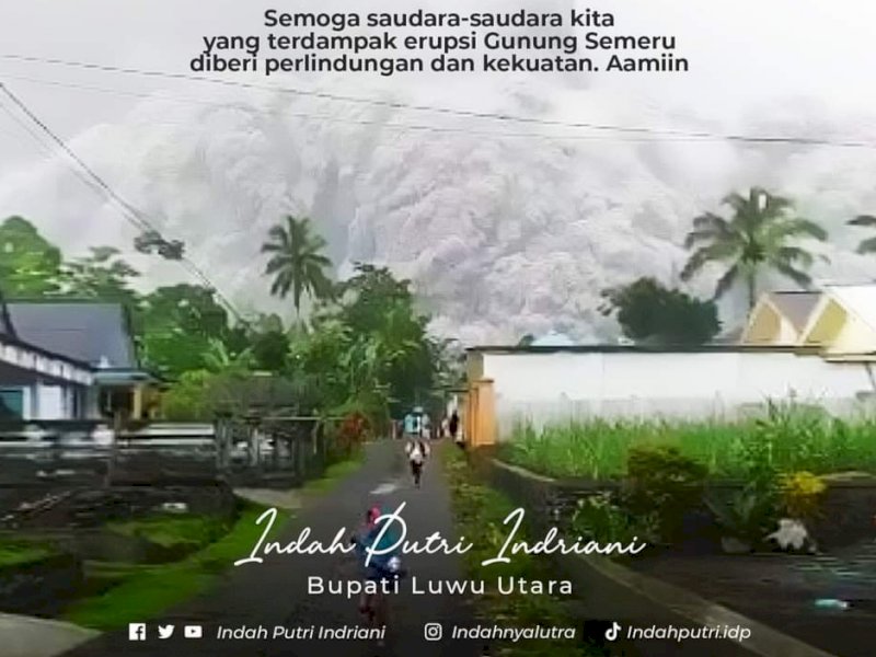 Doa Bupati Lutra Indah Putri Indriani untuk korban erupsi Gunung Semeru.