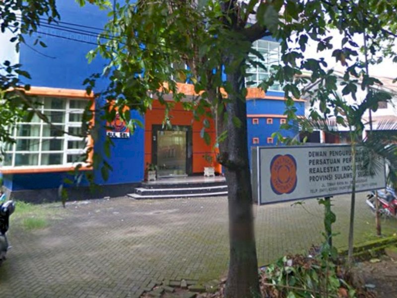 Kantor DPD Real Estate Indonesia (REI) Sulawesi Selatan. 
