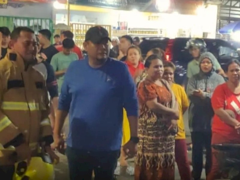 Camat Tamalate langsung meninjau lokasi pasca kebakaran 