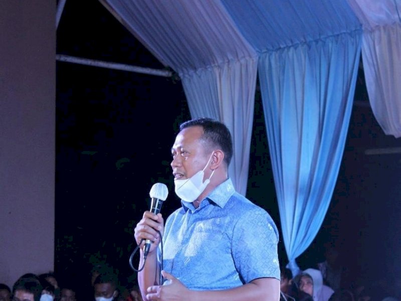 Bupati Takalar Syamsari Kitta