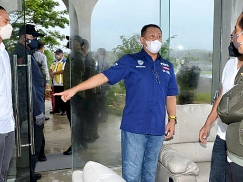 Jokowi, Bamsoet dan Sean Gelael. (Foto: RMOL)