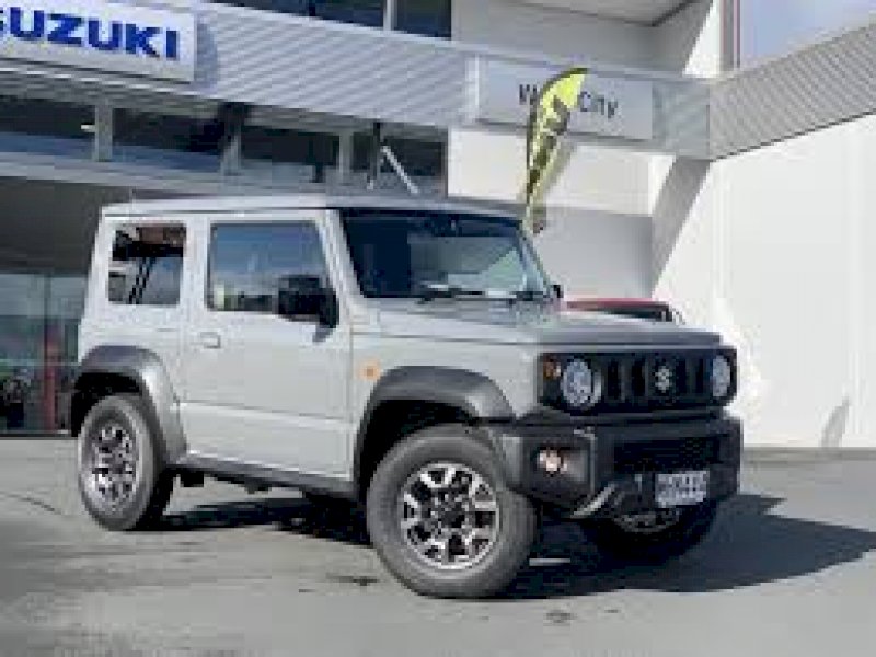 Suzuki Jimny (Foto: Int)
