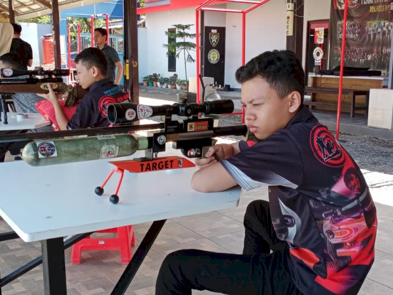 Atlet menembak Sidrap sedang latihan. (Foto: Ist)