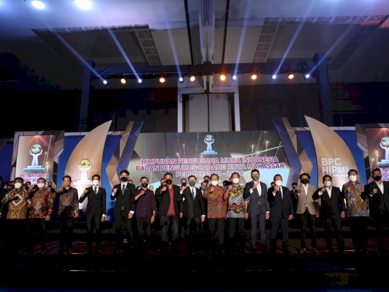 Pengukuhan Ketua HIPMI Makassar. (Foto: Ist)