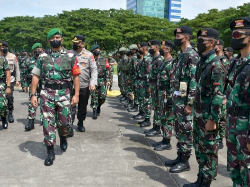 Kodam Hasanuddin laksanakan apel gelar pasukan sambut kunker Wapres RI di Lapangan Karebosi. (Ist)