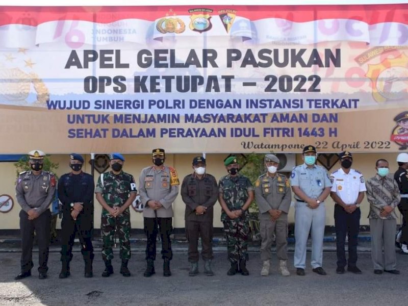 Apel gelar pasukan Operasi Ketupat 2022 di Mapolres Bone. (Ist)