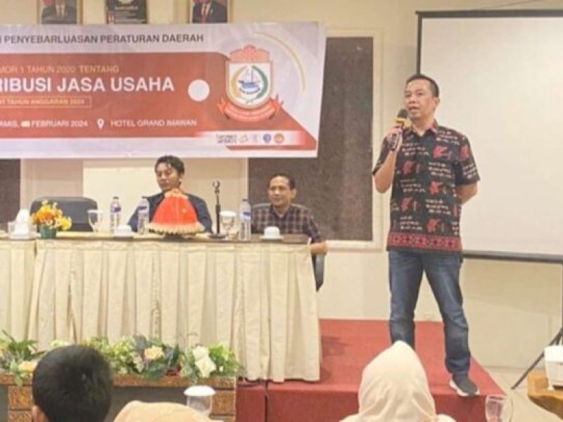 Kasrudi menyampaikan bahwa Perda retribusi jasa usaha penting diketahui masyakarat