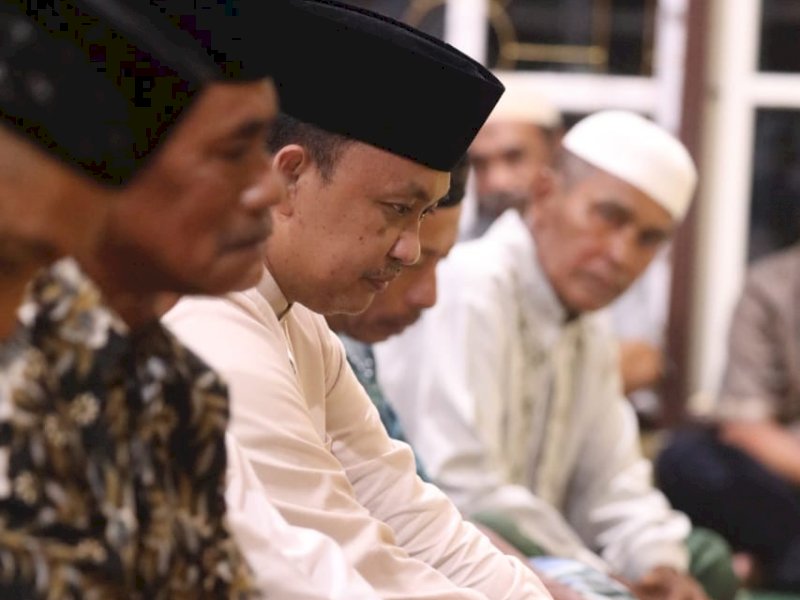 Safari Ramadan Bupati Bantaeng di Masjid Nurul Jihad Pasorongi. (Ist)