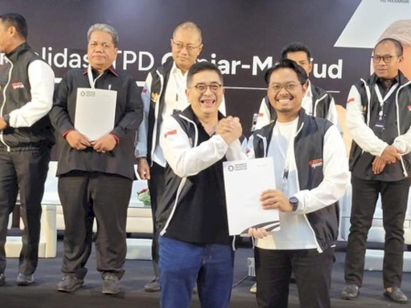 dr Udin Saputra resmi ditunjuk sebagai Ketua Tim Pemenangan Daerah (TPD) Ganjar Pranowo-Mahfud MD Sulsel. 