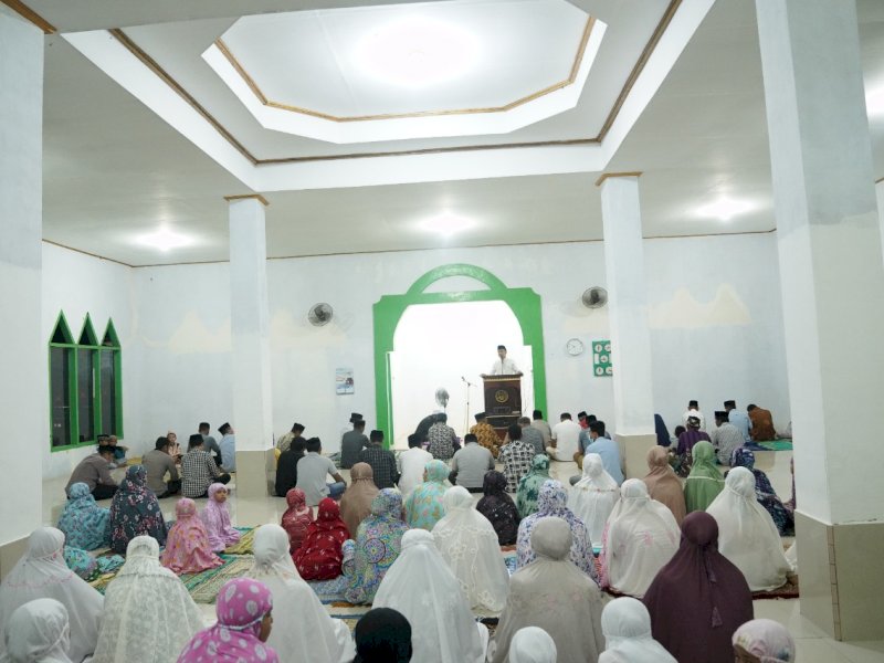 Bupati Bantaeng Safari Ramadan di Masjid Nurul Jihad Desa Barua. (Ist)
