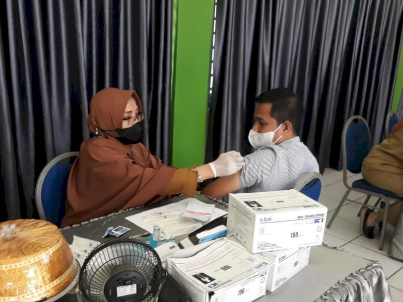 Vaksinasi booster digelar IAIN Bone. (Ist)