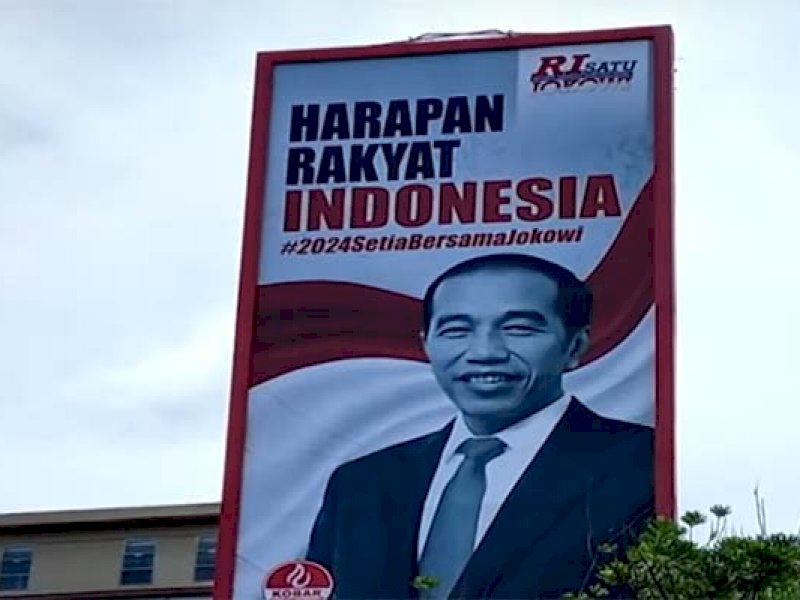 Spanduk Jokowi. (Int)