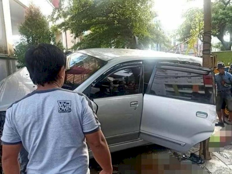 Kecelakaan maut di Jalan Hertasning Makassar, Jumat (01/01/2021) pagi.