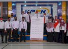 Sukseskan WBBM, Pegawai KPPN Watampone Teken Pakta Integritas 