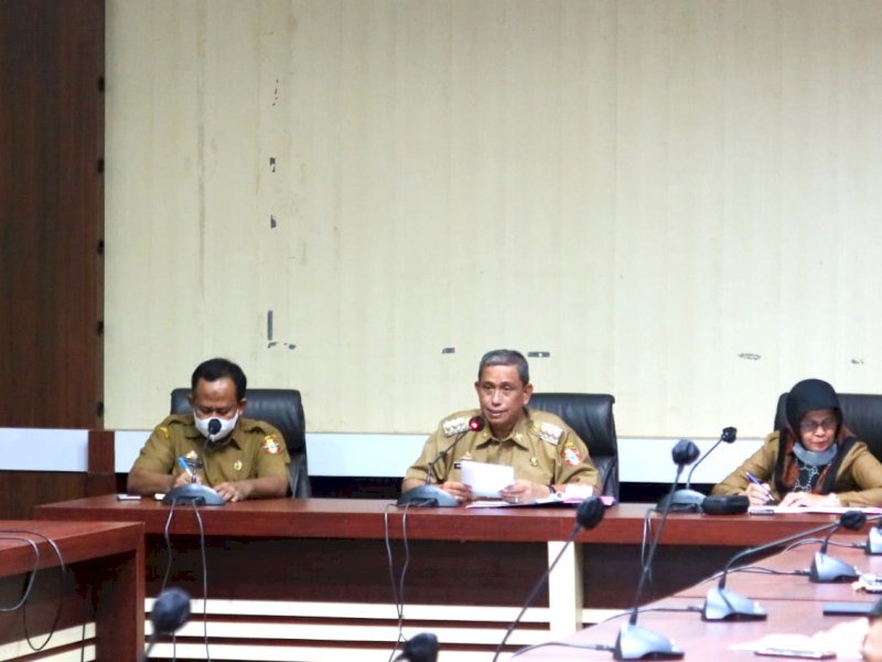 Bupati Wajo Amran Mahmud pimpin rapat bersama. (Ist)