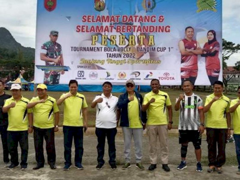 Turnamen Bola Volly Dandim Cup I  resmi dibuka. (Ist)