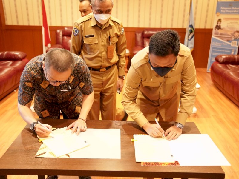 Penandatanganan nota kesepahaman ini dilakukan oleh Bupati Bantaeng, Ilham Syah Azikin dan Senior Director Putera Sampoerna Foundation, Elan Merdy. (Ist)
