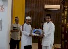 Ketua DPRD Makassar Rudianto Lallo Bantu Masjid Al Hijrah Rp50 Juta 