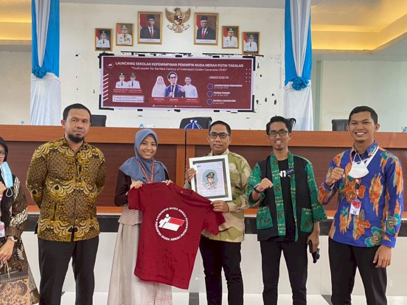 Wabup Takalar H. Achmad Dg. Se're, hadir secara langsung dan membuka launching sekolah kepemimpinan Pemuda Merah Putih Takalar. (Ist)