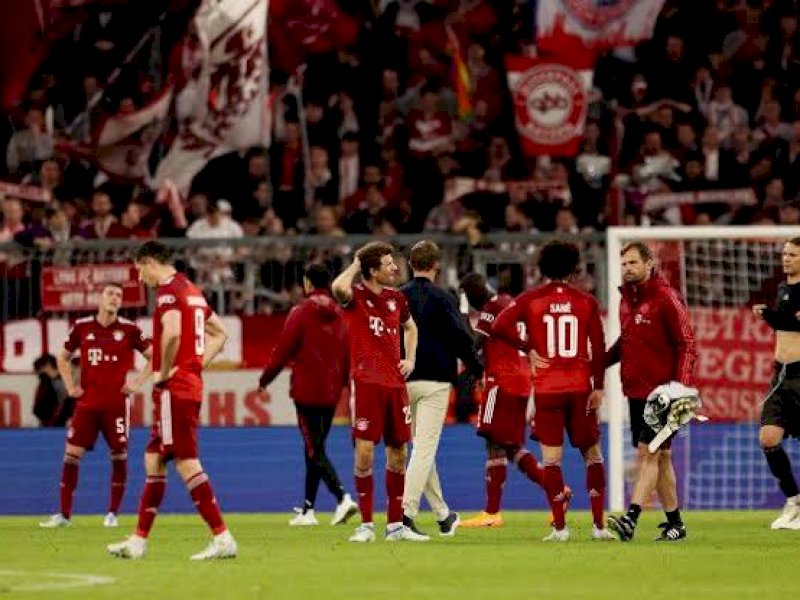 Bayern Munchen dipastikan juara Liga Jerman usai kalahkan Borussia Dortmund yang berlangsung di Allianz Arena. (Int)