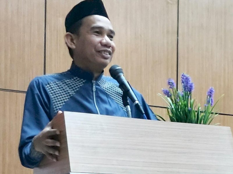 Ketua IKA SMA Negeri 6 Makassar, Rudianto Lallo bersama seluruh pengurusnya menghadiri buka puasa Dekan Fakultas  Kehutanan Unhas, Dr Mujetahid di Kampus Unhas Makassar, Selasa (26/4/2022). (Ist)