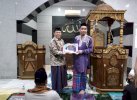 Rudianto Lallo Salurkan Bantuan Hibah Pemkot Rp100 Juta di Masjid Taqwa