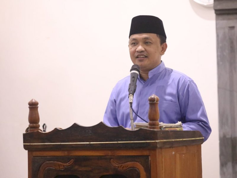 Bupati Bantaeng Ilham Azikin safari Ramadhan di Desa Bonto Tiro. (Ist)