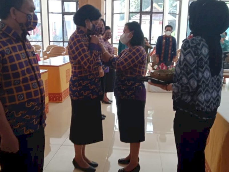 Pengukuhan Pengurus Pokja Bunda PAUD Torut. (Foto: Ist)