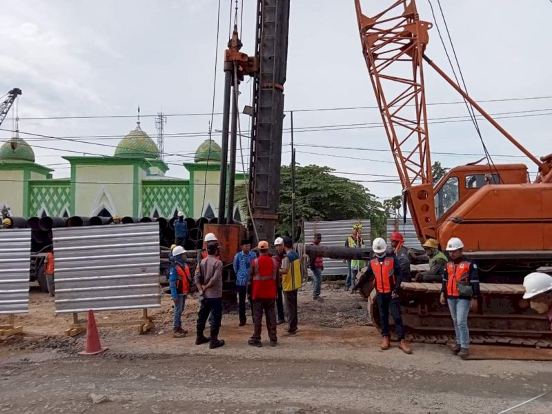 pengerjaan ruas jalan nasional di Dusun Cempa, Wajo. (Ist)