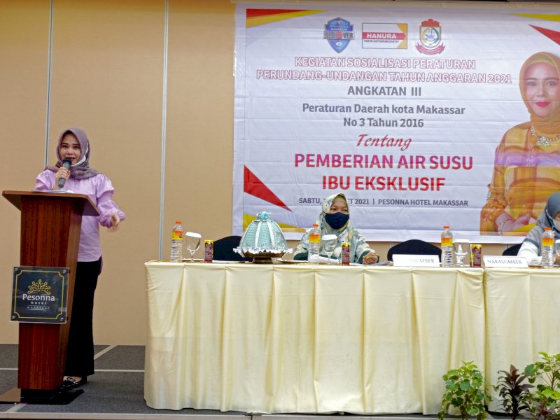 Anggot DPRD Makassar Irmawati Sila saat menggelar Sosper Pemberian ASI Ekslusif. 