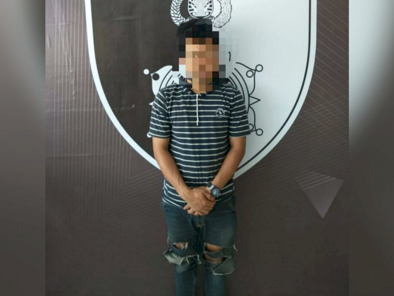 Pelaku pencuri rokok di Bone. 