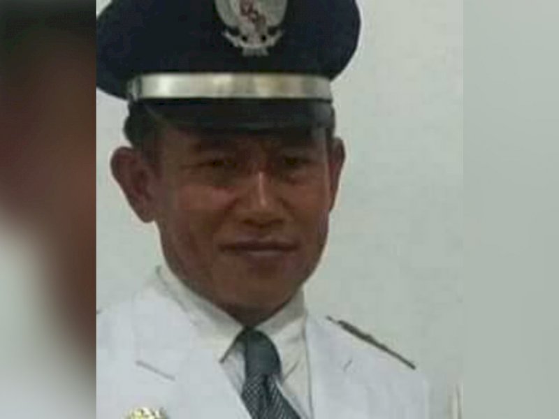 Camat Rindinggallo Suleman Tarukbua. 