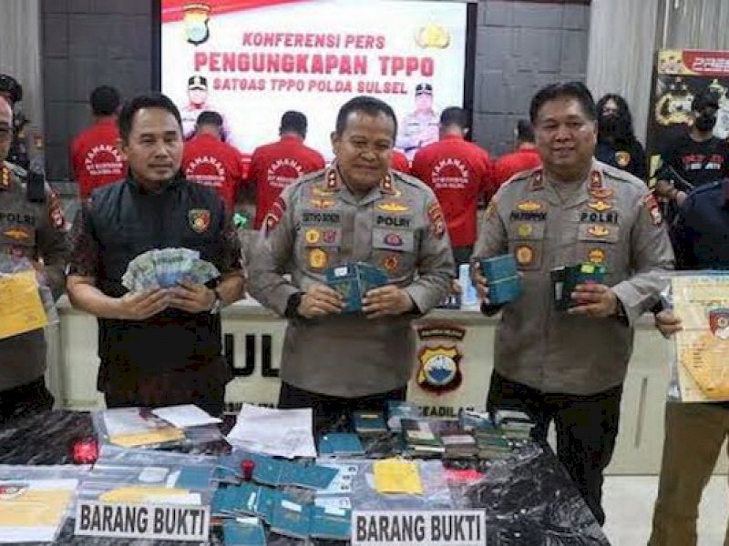 Polda Sulsel merilis kasus perdagangan orang yang berhasil dibongkar. 