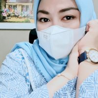 Umi Kalsum SH