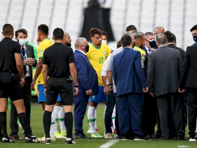 Laga Brasil vs Argentina dihentikan akibat pelanggaran aturan karantina. (int) 