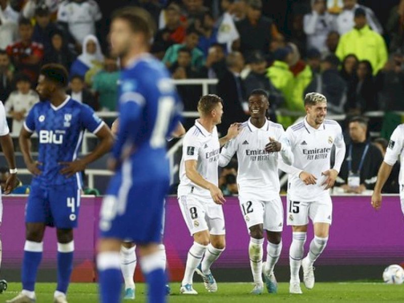 Real Madrid merayakan gol ke gawang Al Hilal. (int)