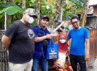 Ketua DPRD Rudianto Lallo Bagikan Ratusan Paket Sembako untuk Warga Pulau di Makassar 