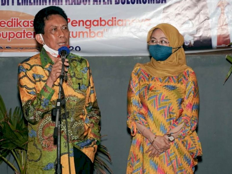 Andi Bau Amal beri sambutan pada acara ramah tamah pelepasan Sekkab Bulukumba, Senin (28/12/2020).