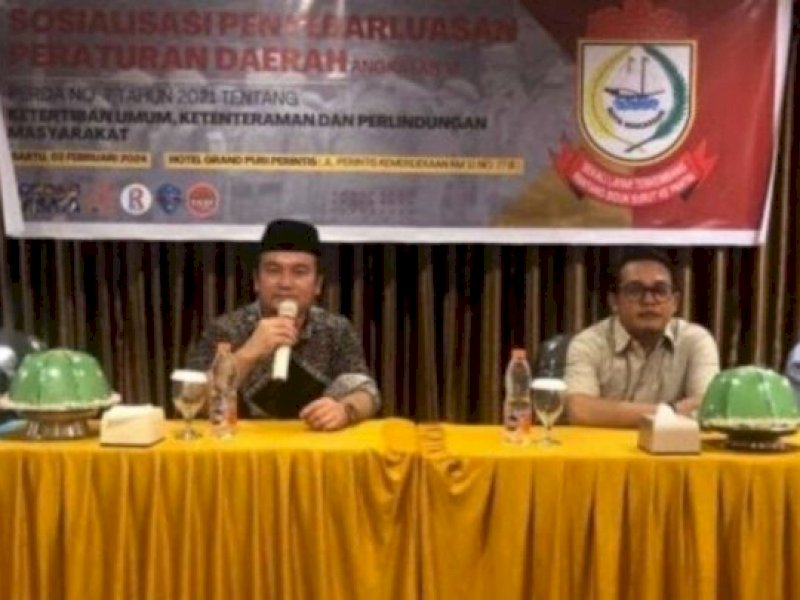 -Sekretariat DPRD Kota Makassar menggelar sosialisasikan Peraturan Daerah (Perda) nomor 7 Tahun 2021, di hotel Grand Puri Perintis