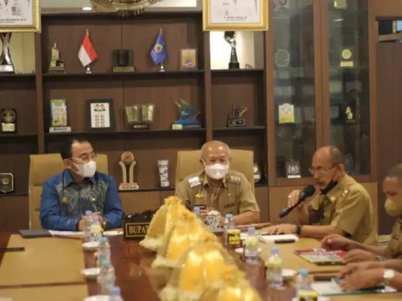 Bupati Jeneponto, Iksan Iskandar sambut Kakanwil Dirjen Perbendaharaan Sulsel, Saiful. (Ist)