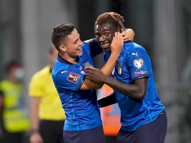 Italia menghajar Lithuania 5-0 dalam kualifikasi Piala Dunia. 