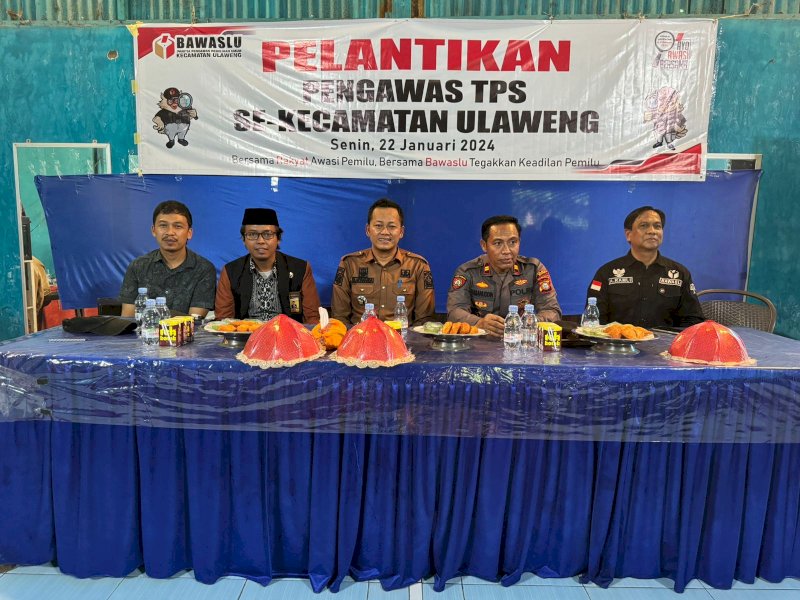 Pelantikan 78 PTPS Ulaweng di Gedung Bulu Tangkis Kelurahan Cinnong, Senin sore (22/1/2024)/Ist
